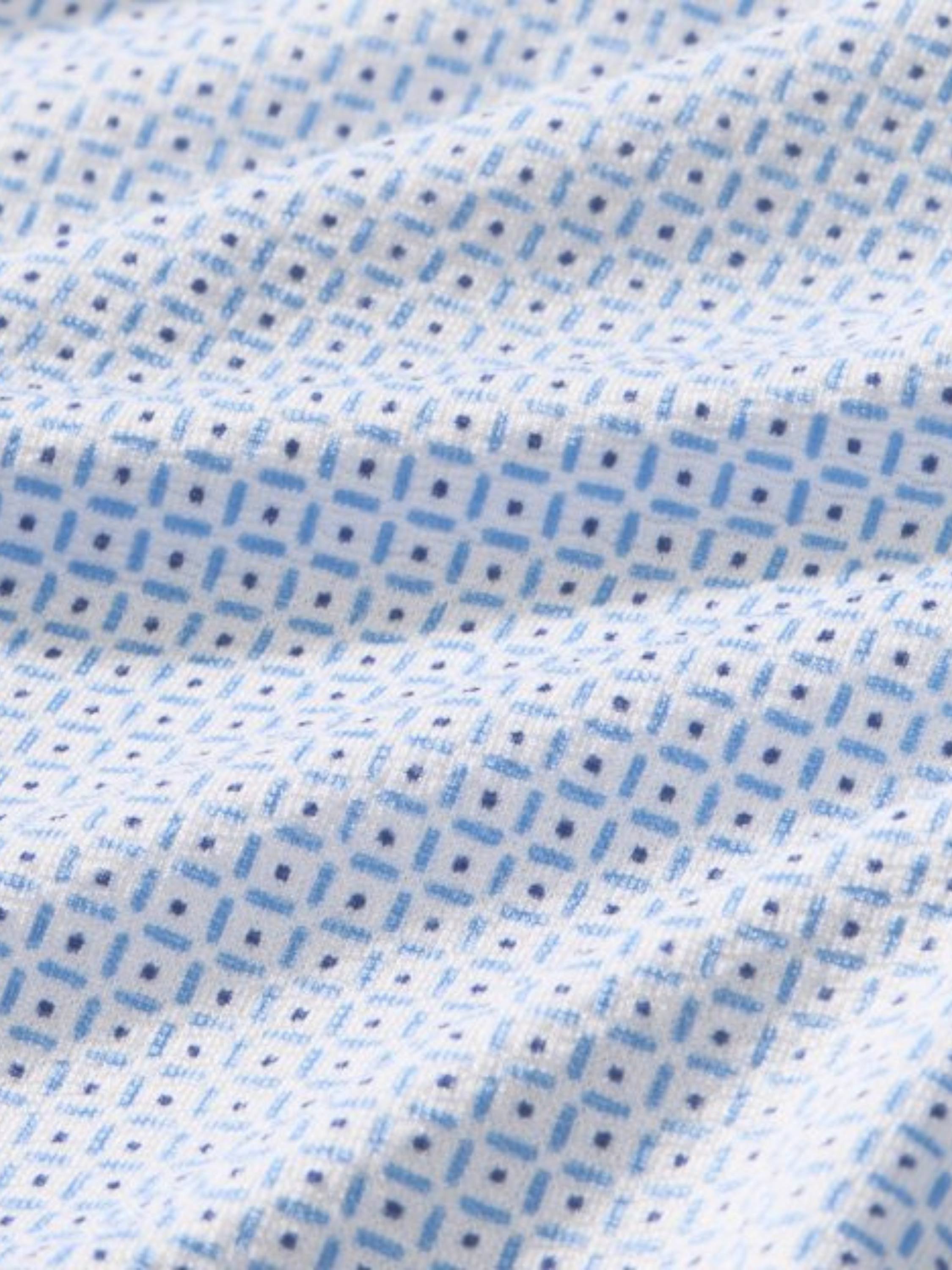 Mizzen + Main Halyard SS Short Sleeve Dress Shirt Collared Button Up Men’s Top for Men Work Semi-Formal Attire White Grid Dot Blue Pattern Athens GA Georgia Kempt Menswear Store Near Me Wrinkle Free Lightweight Fabric