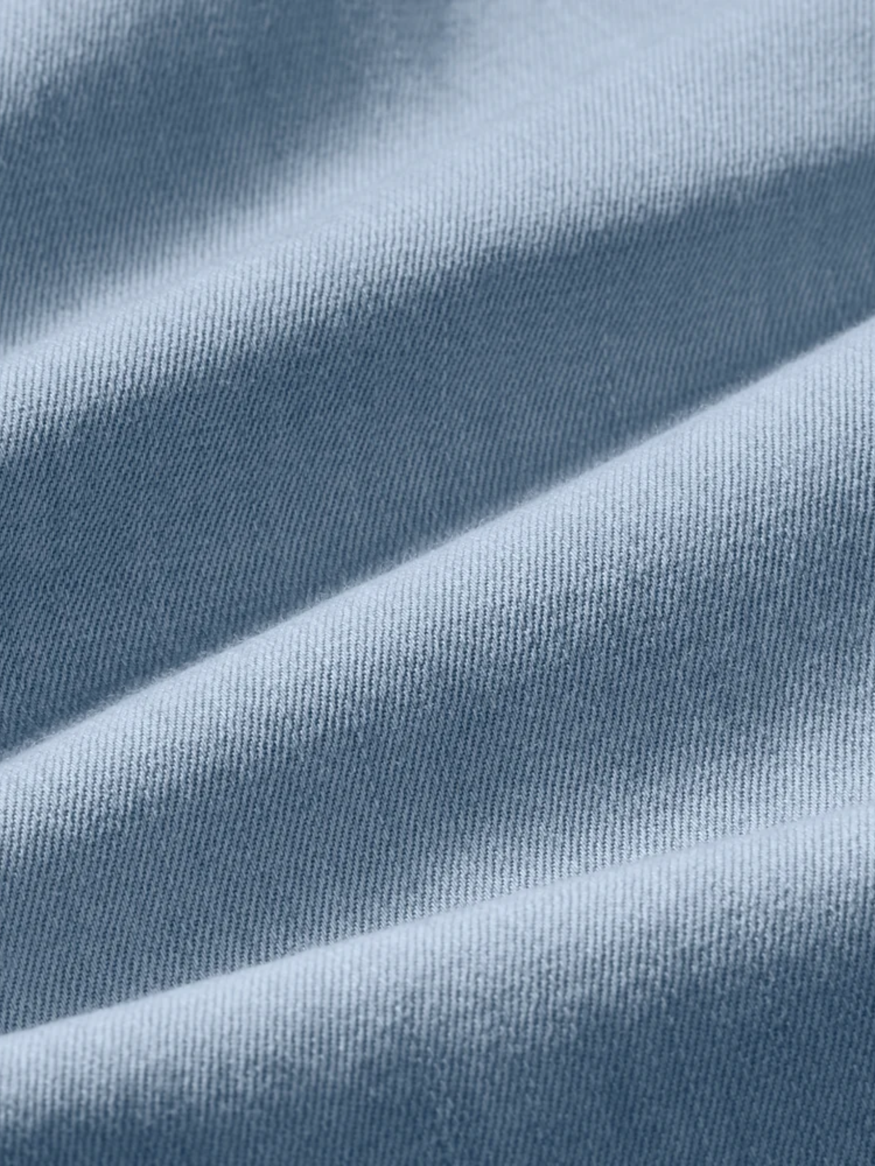 Mizzen + Main Nash Chambray Shirt Light Wash Denim Men's LS Long Sleeve Button Up Shirt For Men Athens GA Georgia Kempt Menswear Store Near Me