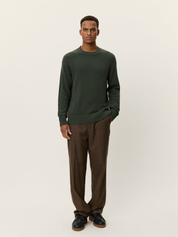 Les Deux Roundneck Knit Knitted Men’s Tops for Men Knitwear Duffel Bag Green Embroidered Chain Stitch LS Long Sleeve Fall Winter Sweater Jumper Athens GA Georgia Kempt Menswear Store Near Me