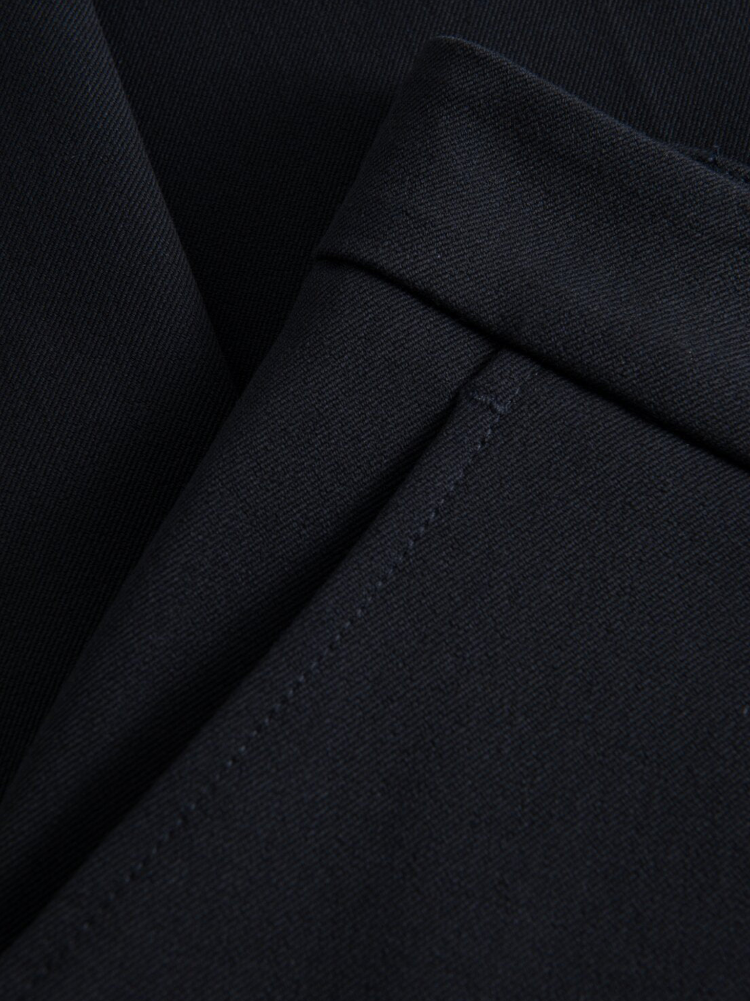 Les Deux Como Reg Suit Pants Dark Navy Relaxed Straight Fit Formal Nice Pants for Men Men’s Bottoms Fall Winter Blue Athens GA Georgia Kempt Menswear Store Near Me