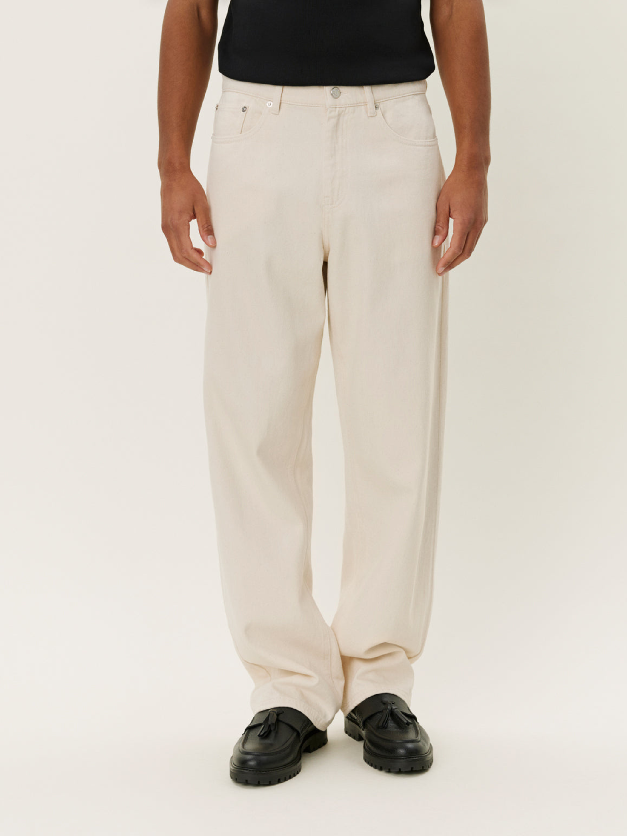 Les Deux Roi Denim Pants Ivory Cream Relaxed Wide Baggy Fit Men’’s Bottoms for Men Athens GA Georgia Kempt Menswear Store Near Me 