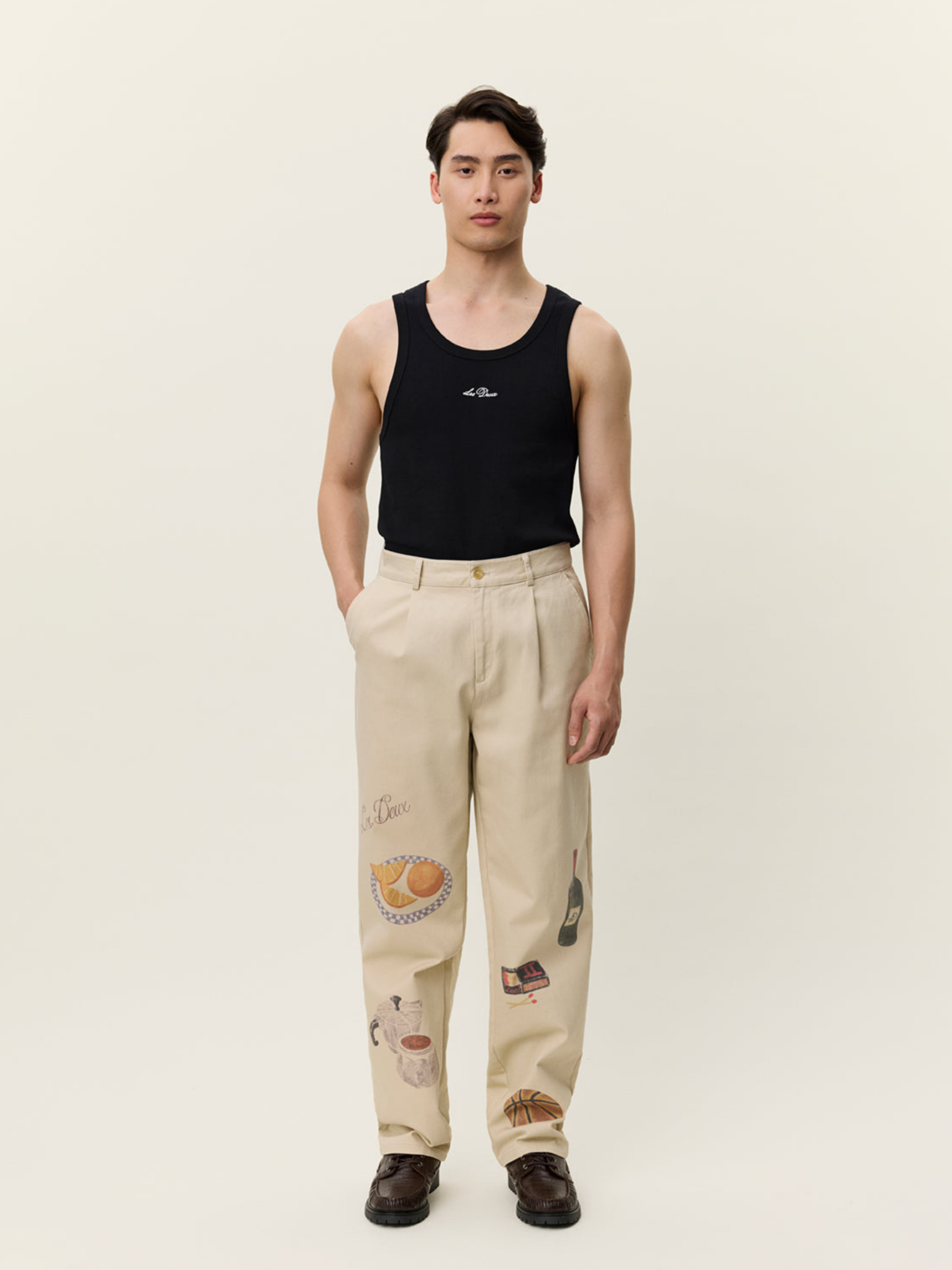 Les Deux Romeo Pleated AOP All Over Print Twill Canvas Pants Trousers Artsy Art Design Oyster Gray White Unique Print Men’s Bottoms Pants for Fall Winter for Men Athens GA Georgia Kempt Menswear Store Near Me