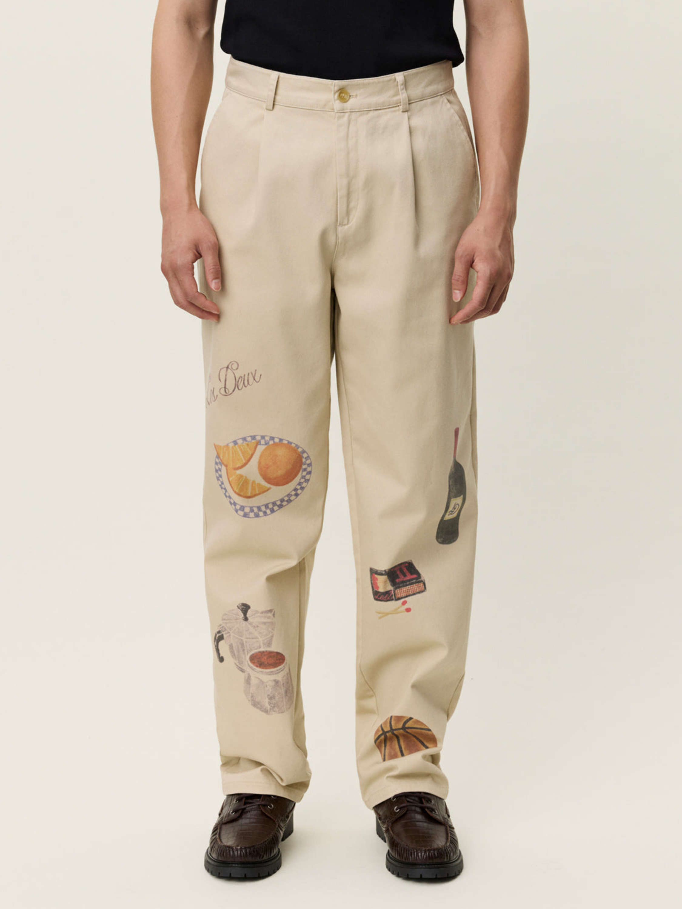 Les Deux Romeo Pleated AOP All Over Print Twill Canvas Pants Trousers Artsy Art Design Oyster Gray White Unique Print Men’s Bottoms Pants for Fall Winter for Men Athens GA Georgia Kempt Menswear Store Near Me