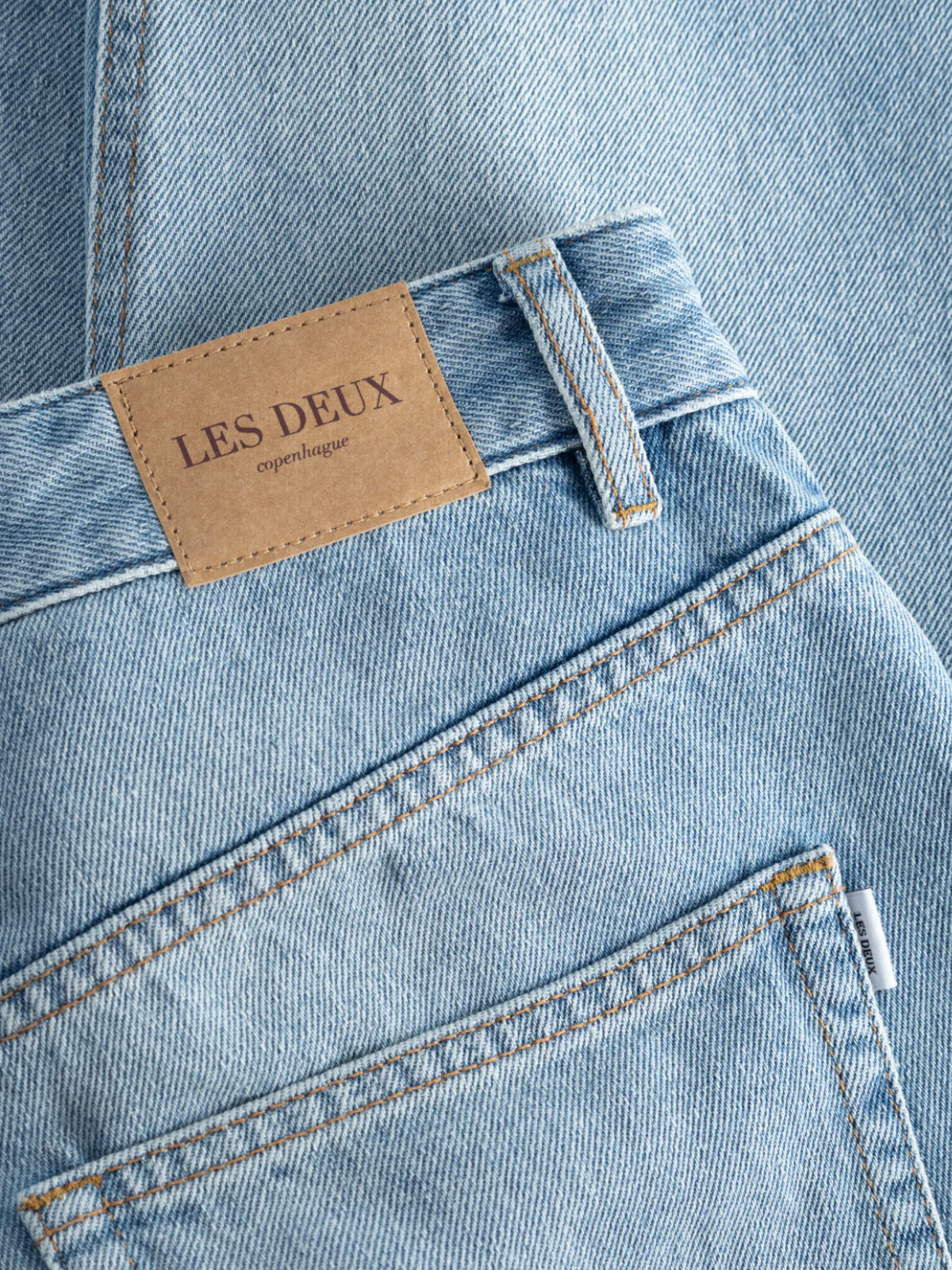 les deux ryder relaxed jeans 100% organic cotton light wash denim kempt athens ga georgia men's clothing store