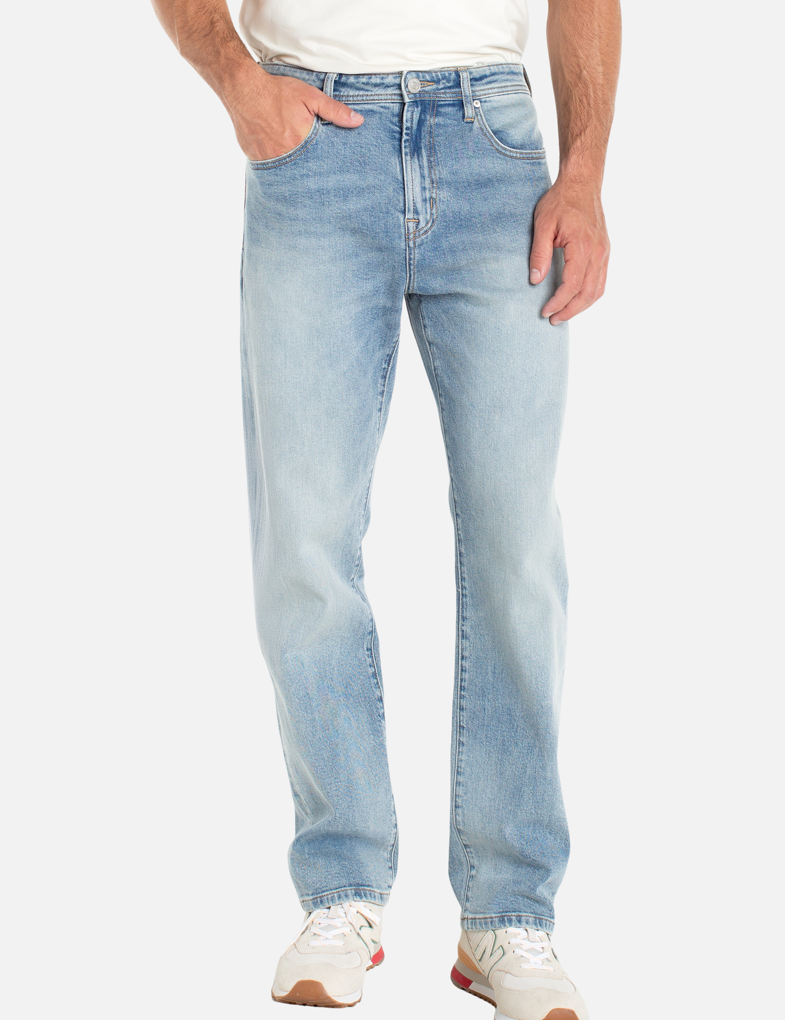Liverpool-Product_Pics_-_Liverpool_Sutton_Loose_Straight_Jean_ENSENADA.png