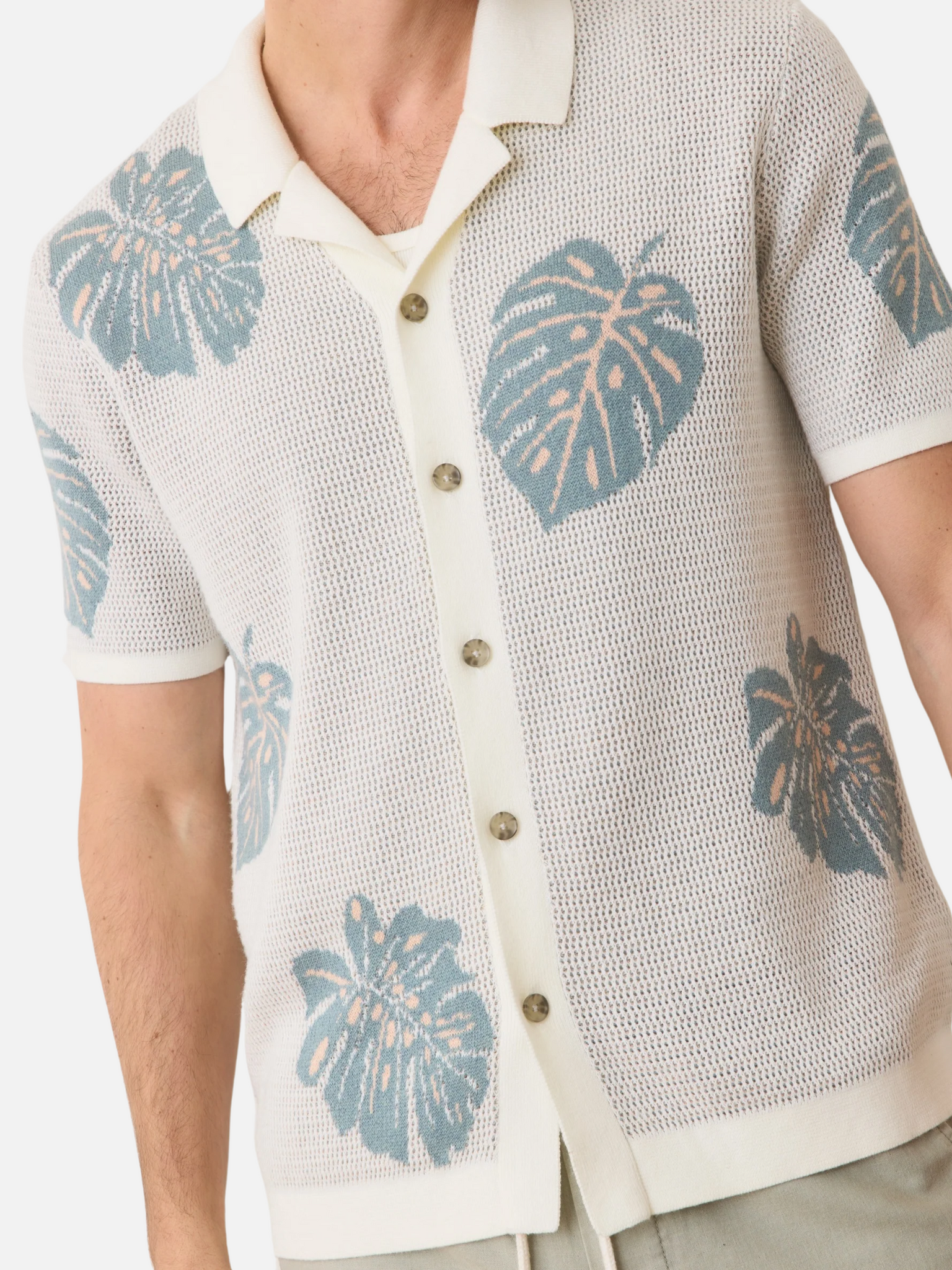 Marine Layer Asher Sweater Resort Shirt White Topaz Floral Design Spring Summer Collared Button Up Shirt for Men Men’s Tops Athens GA Georgia Kempt Menswear Store Near Me