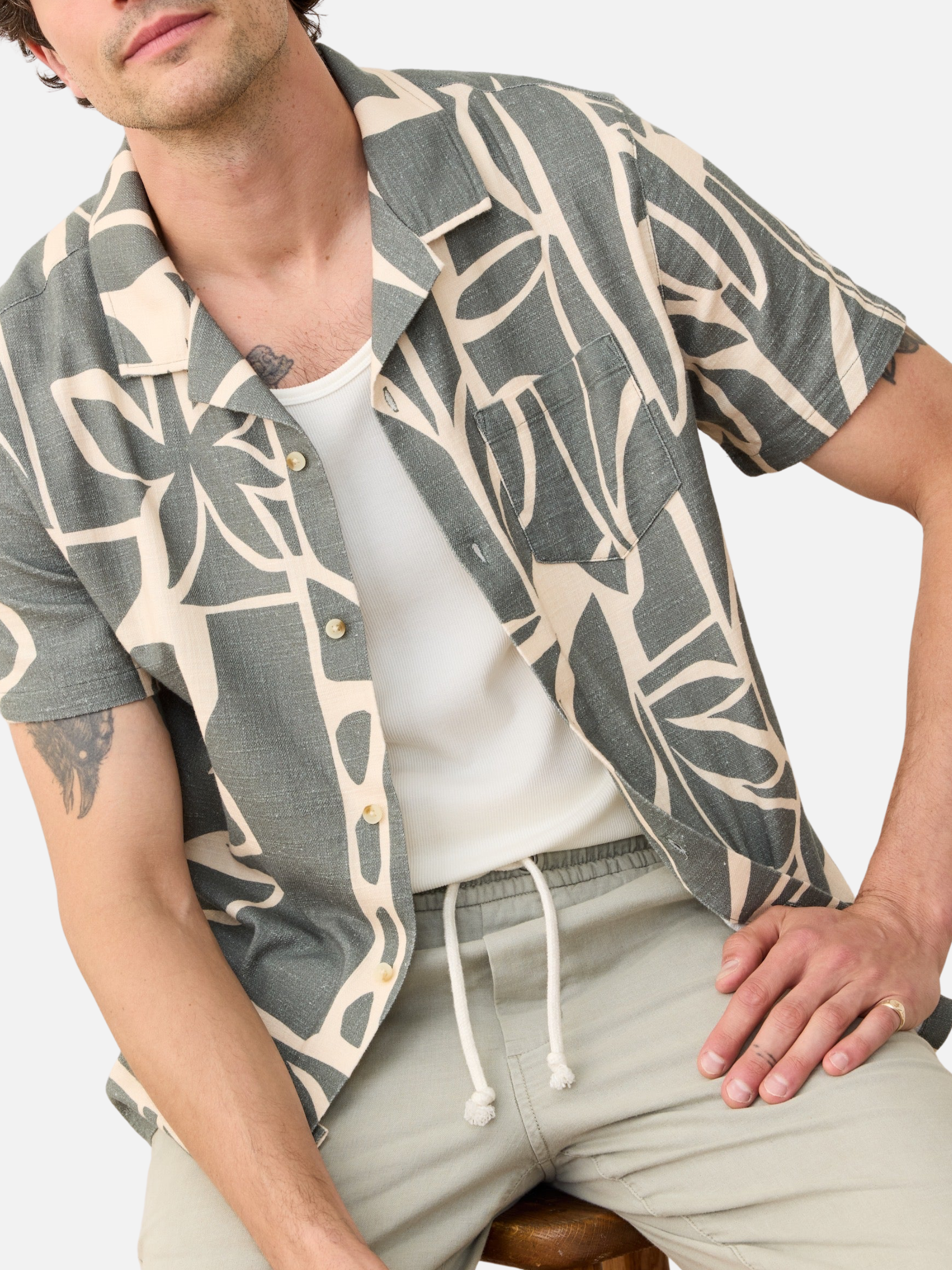 Marine Layer Stretch Selvage Resort SS Short Sleeve Men’s Shirt Shirts Top Tops for Men Summer Olive Green Abstract Palm Print Athens GA Georgia Kempt Menswear Store Near Me