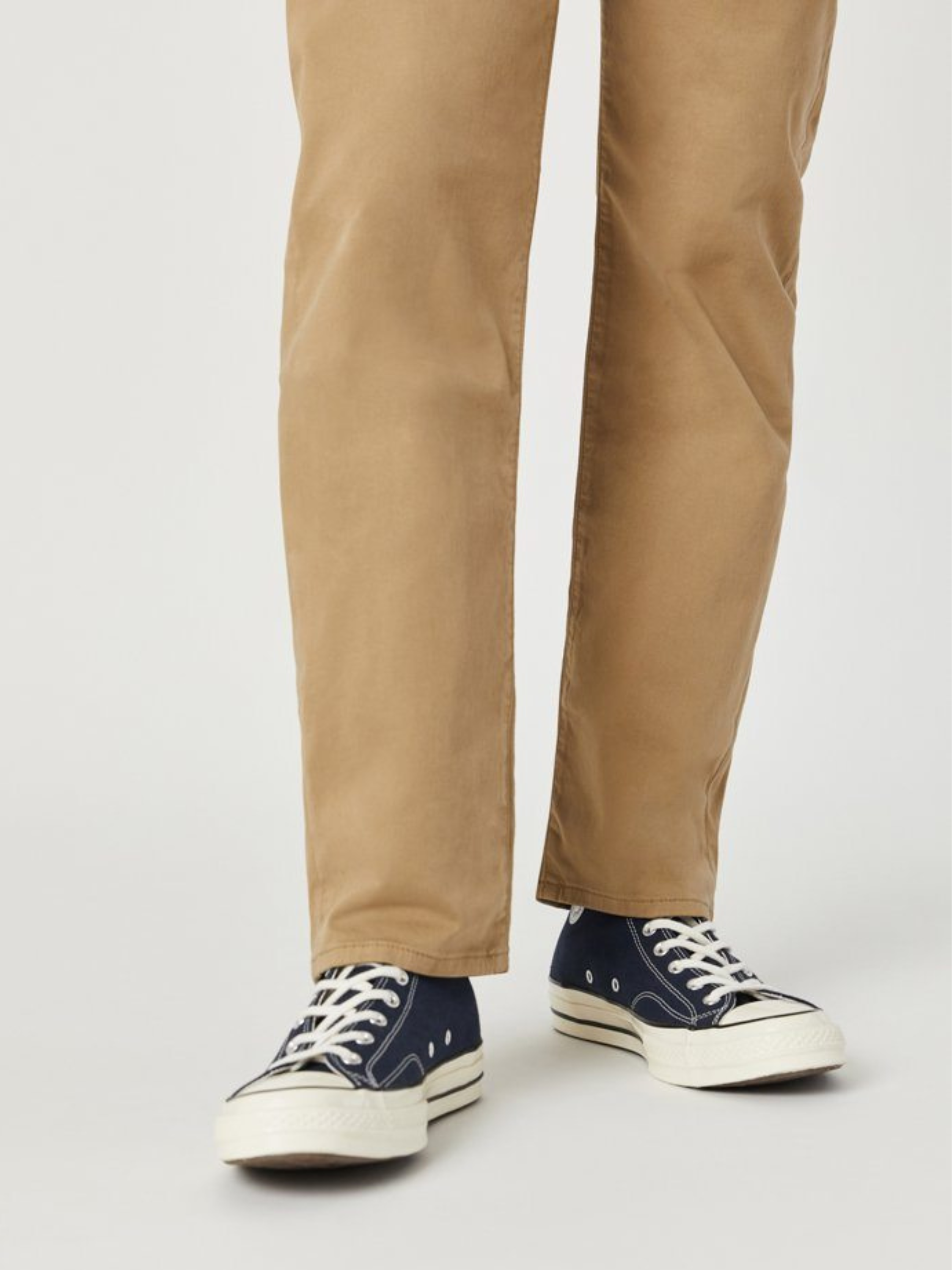 Mavi Zach Straight Pant British Khaki Twill Men’s Relaxed Fit for Men Athens GA Georgia Menswear Store Near Me