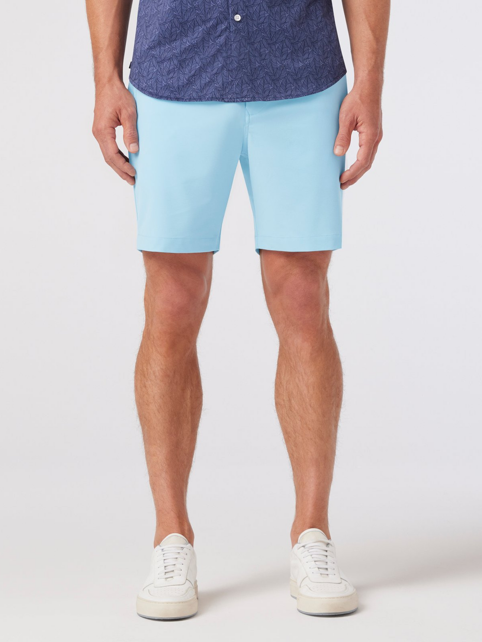 Mizzen + Main Helmsman 7 inch inseam Short Spring Summer Light Blue Men’s Shorts Bottoms for Men Athens GA Georgia Kempt Menswear Store Near Me