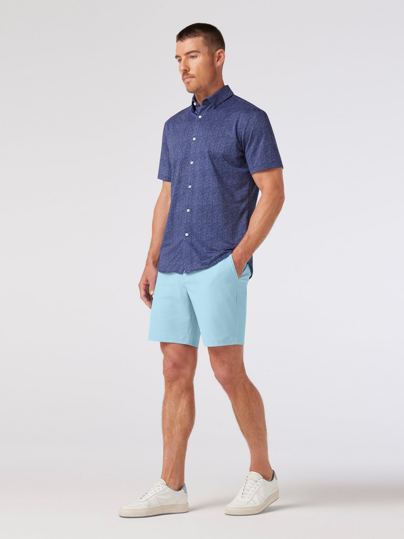 Mizzen + Main Helmsman 7 inch inseam Short Spring Summer Light Blue Men’s Shorts Bottoms for Men Athens GA Georgia Kempt Menswear Store Near Me