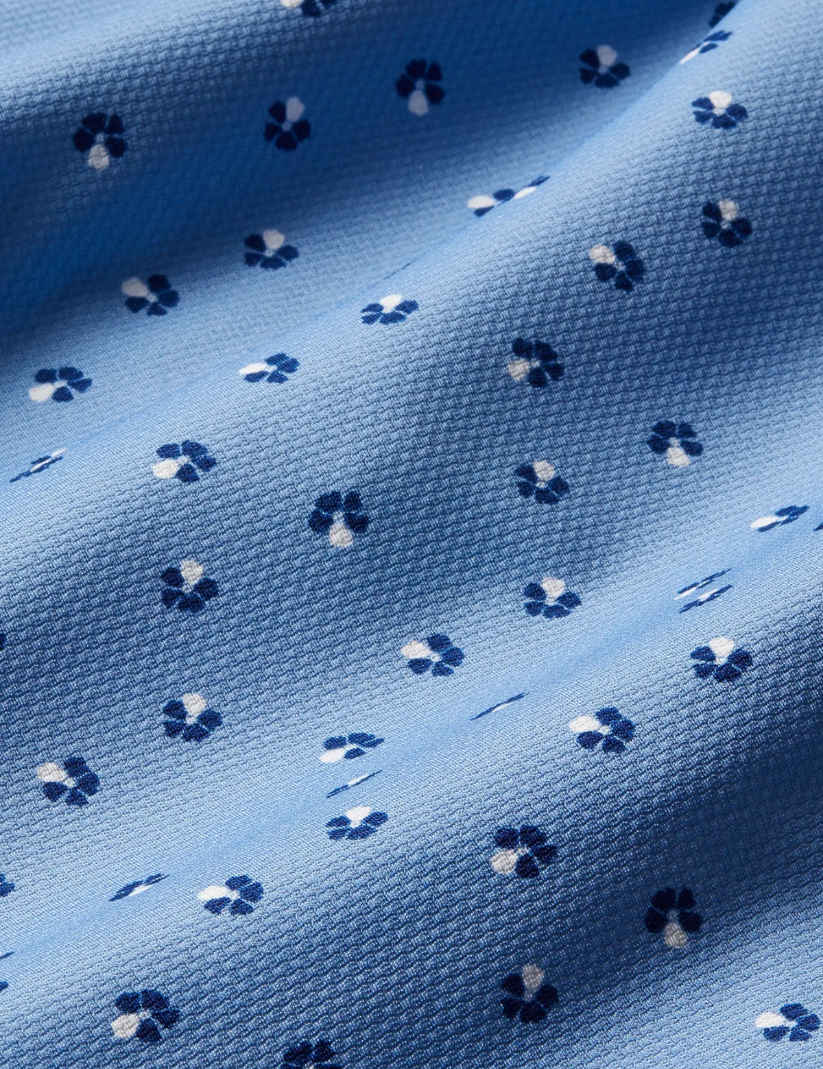 Mizzen and + Main Halyard Dress Shirt Button Down Hidden Collar Provence Floral Menswear Summer Short Sleeve Performance No Tuck Mens Clothing Store Athens Georgia Kempt Athens New Arrival