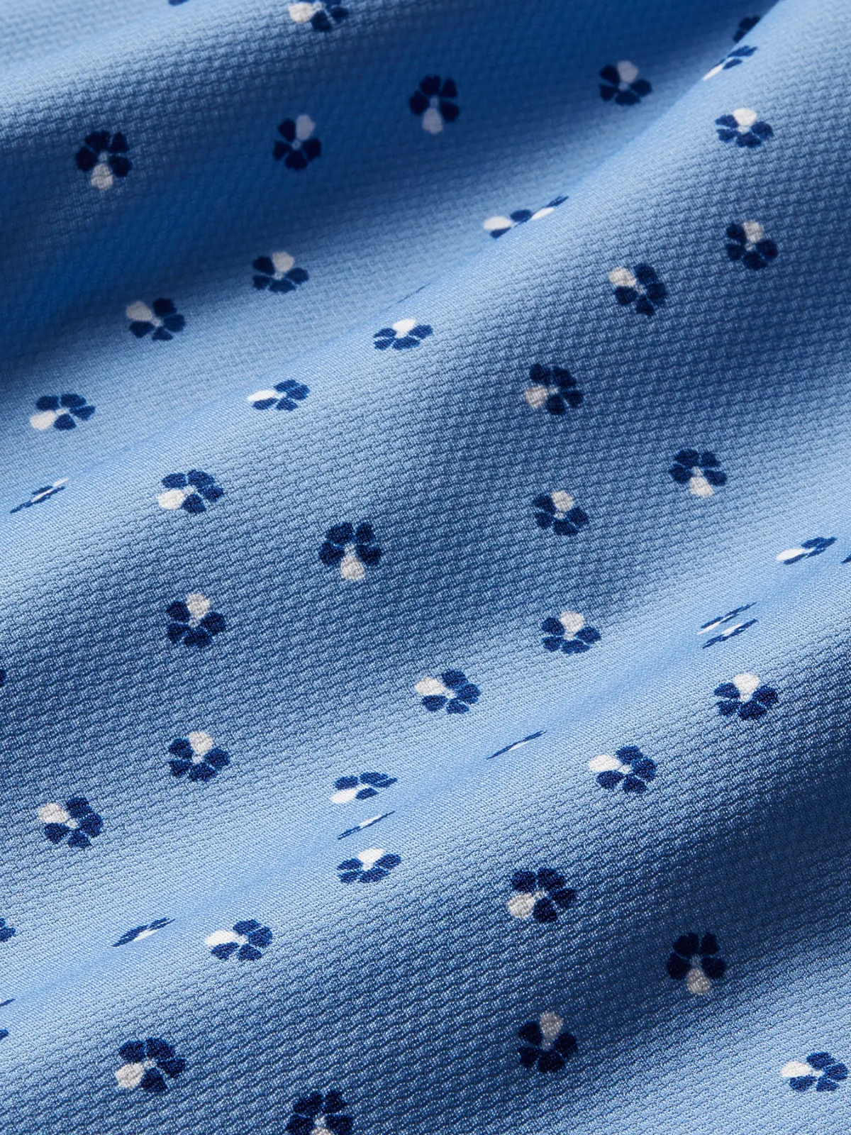 Mizzen and + Main Halyard Dress Shirt Button Down Hidden Collar Provence Floral Menswear Summer Short Sleeve Performance No Tuck Mens Clothing Store Athens Georgia Kempt Athens New Arrival