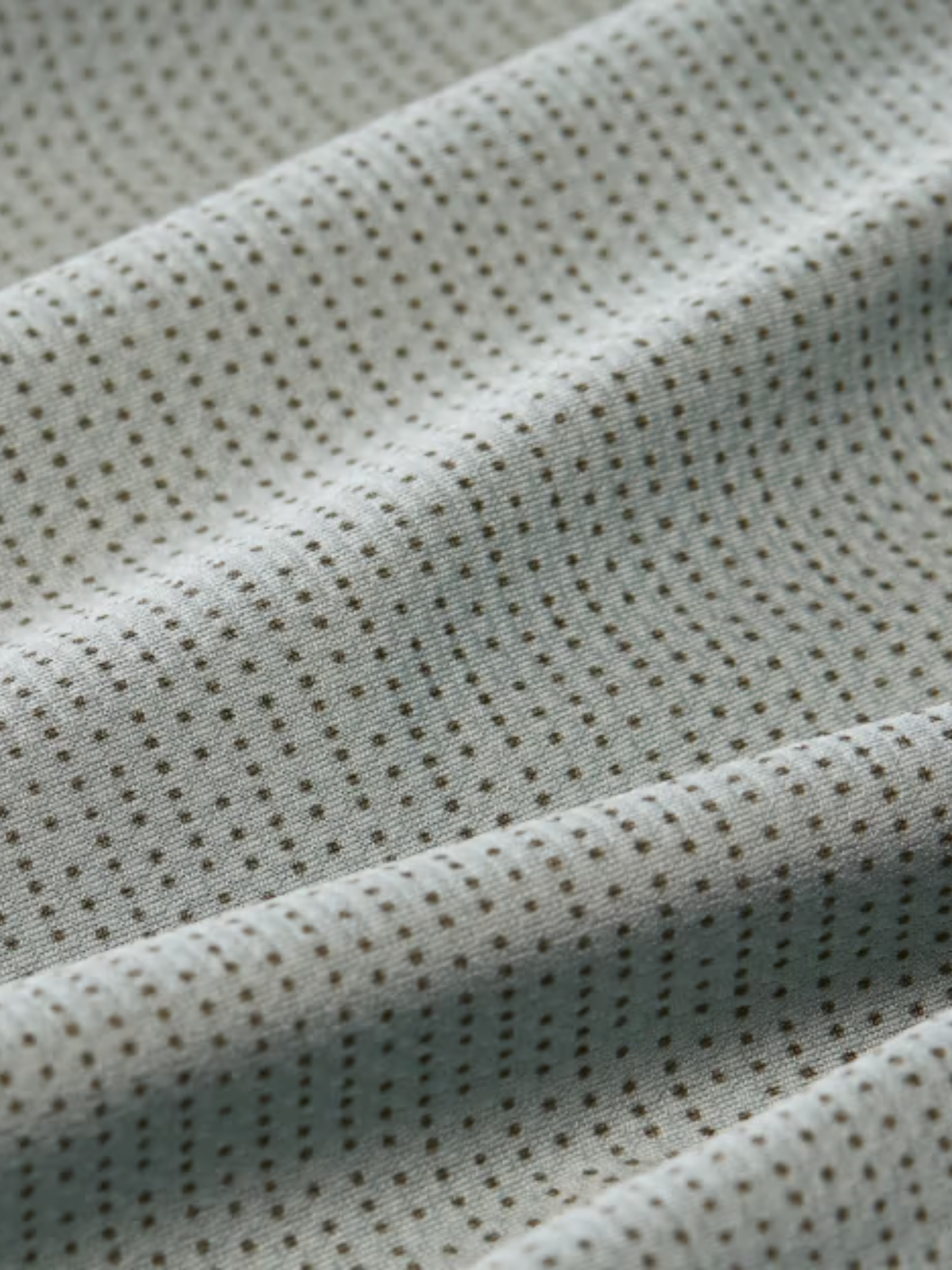 Mizzen + Main Halyard SS Short Sleeve Dress Shirt Pale Green Dot Stripe Men's Lightweight Formal Button Up For Men Athens GA Georgia Kempt Menswear Store Near Me