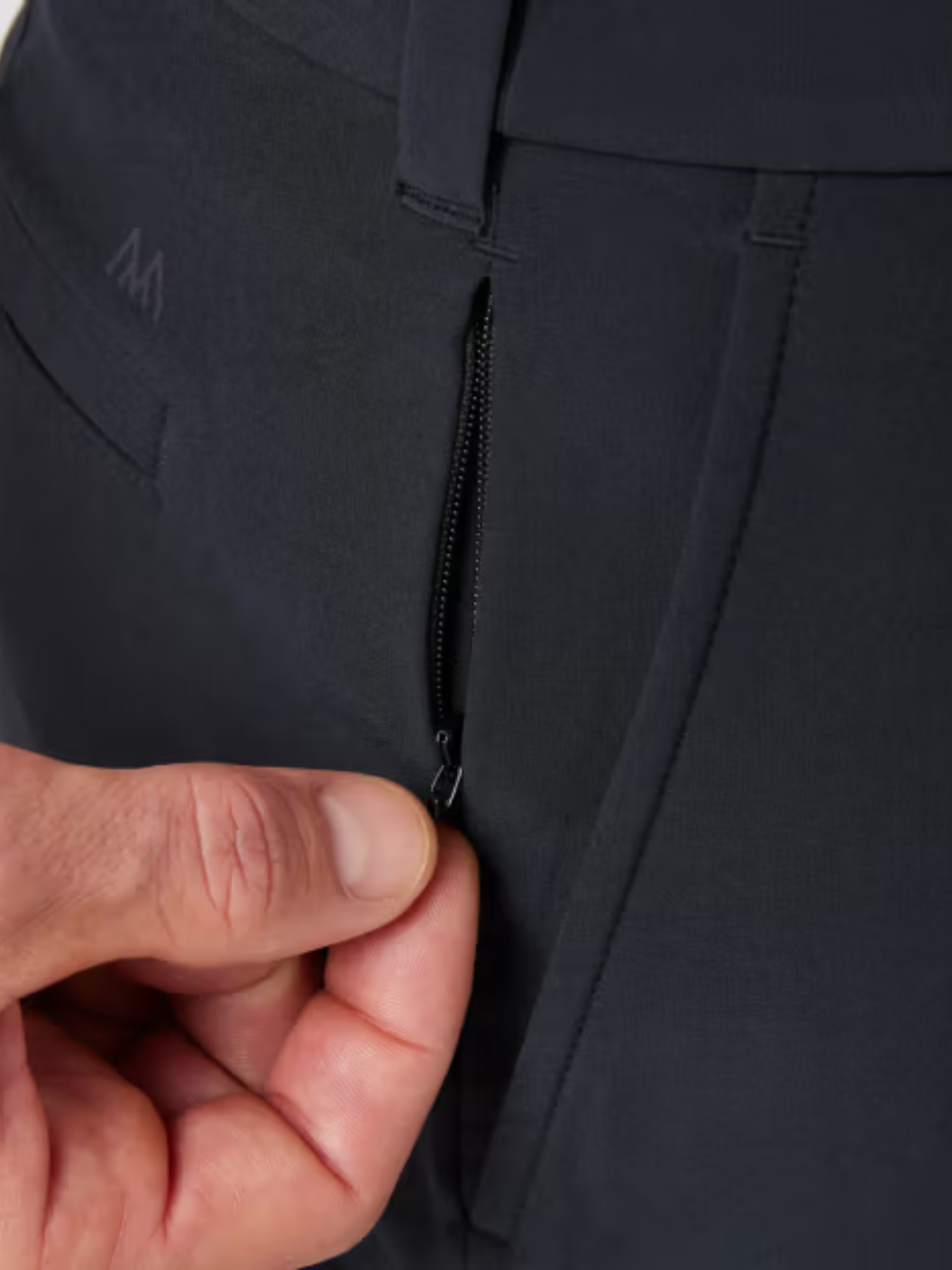 Mizzen + Main Helmsman Short Black Solid Men's Performance Golf Short Bottoms For Men Athens GA Georgia Kempt Menswear Store Near Me