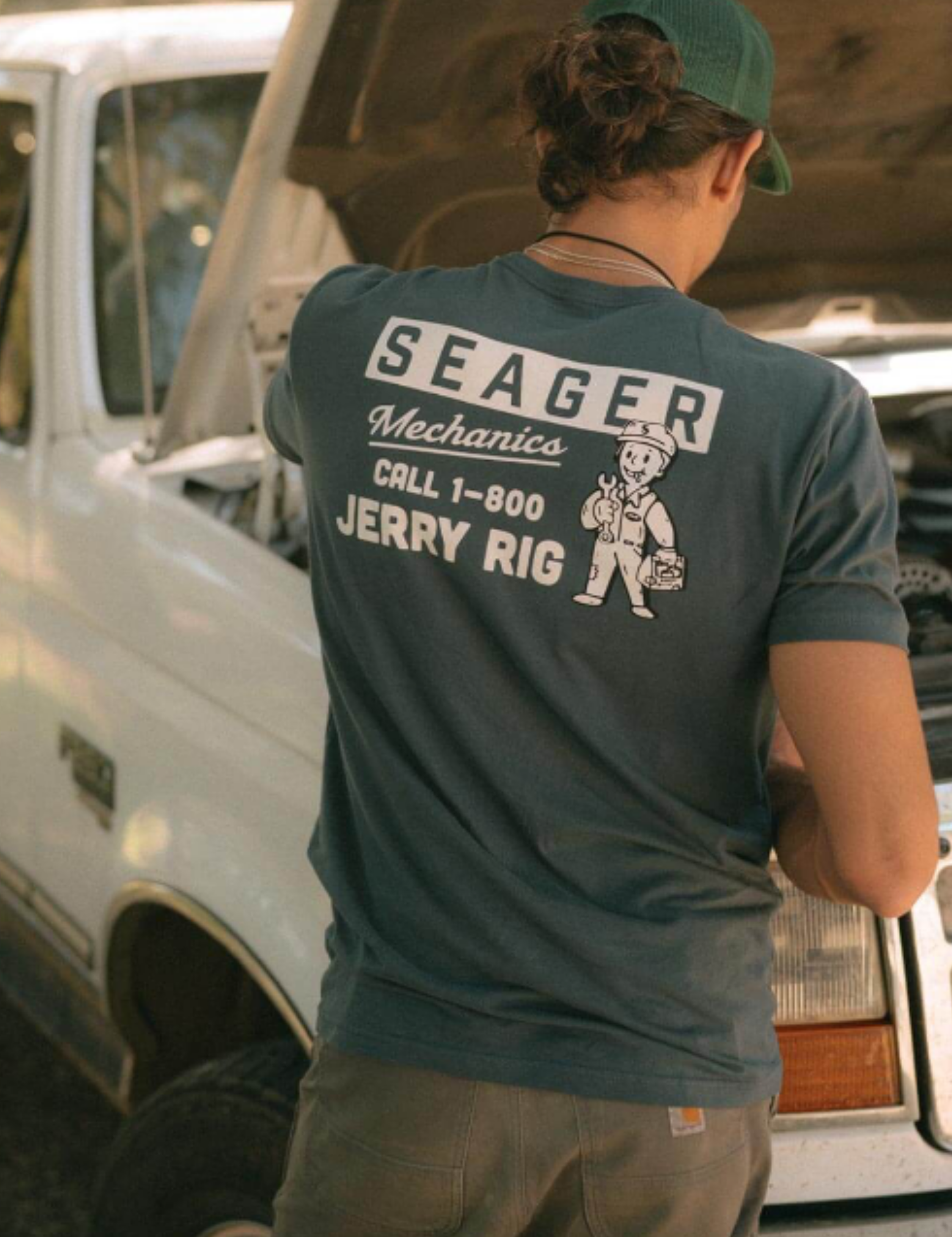 Seager Jerry Rig Tee Navy Blue White Graphic Tee Design Men’s Tops T-Shirts for Men SS Short Sleeve Shirt Athens GA Georgia Kempt Menswear Store Near Me