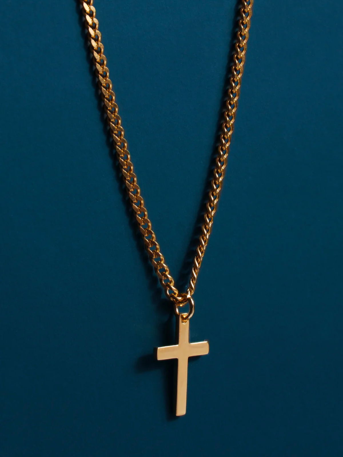 Small Cuban Chain Cross Necklace - Gold