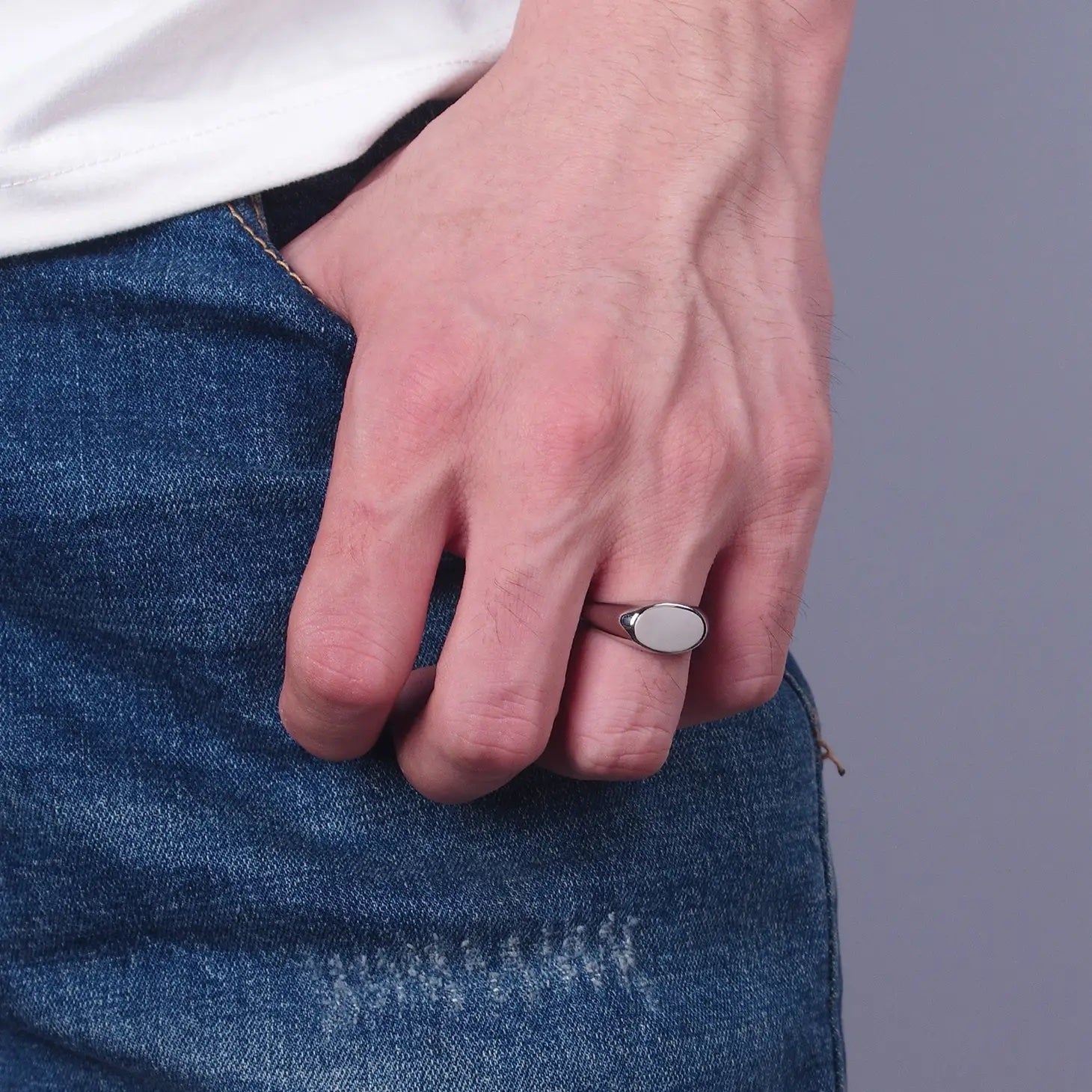 Aim Eternal Minimalist Signet Ring