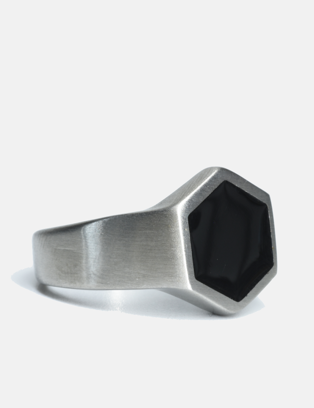 CuratedBasicsHexagonSteelRing.png