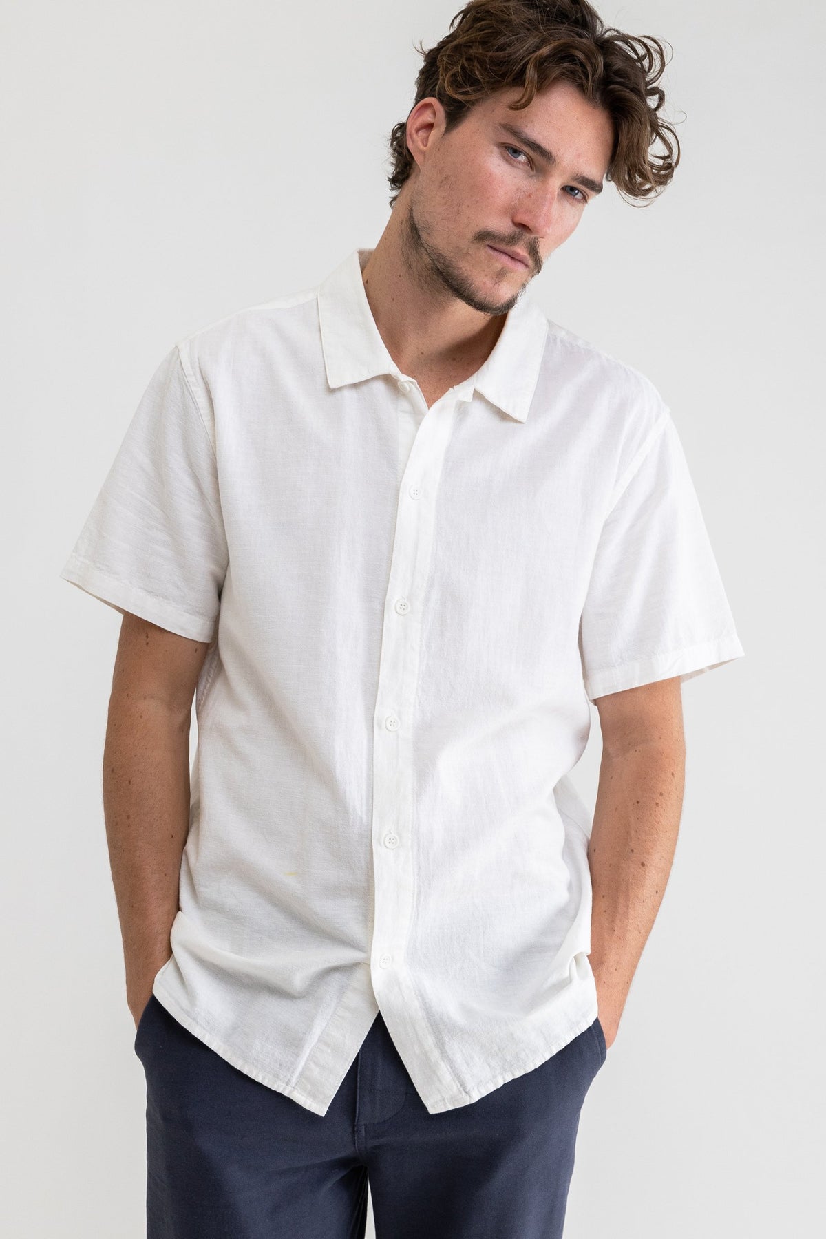 Rhythm Classic Linen SS Shirt - White